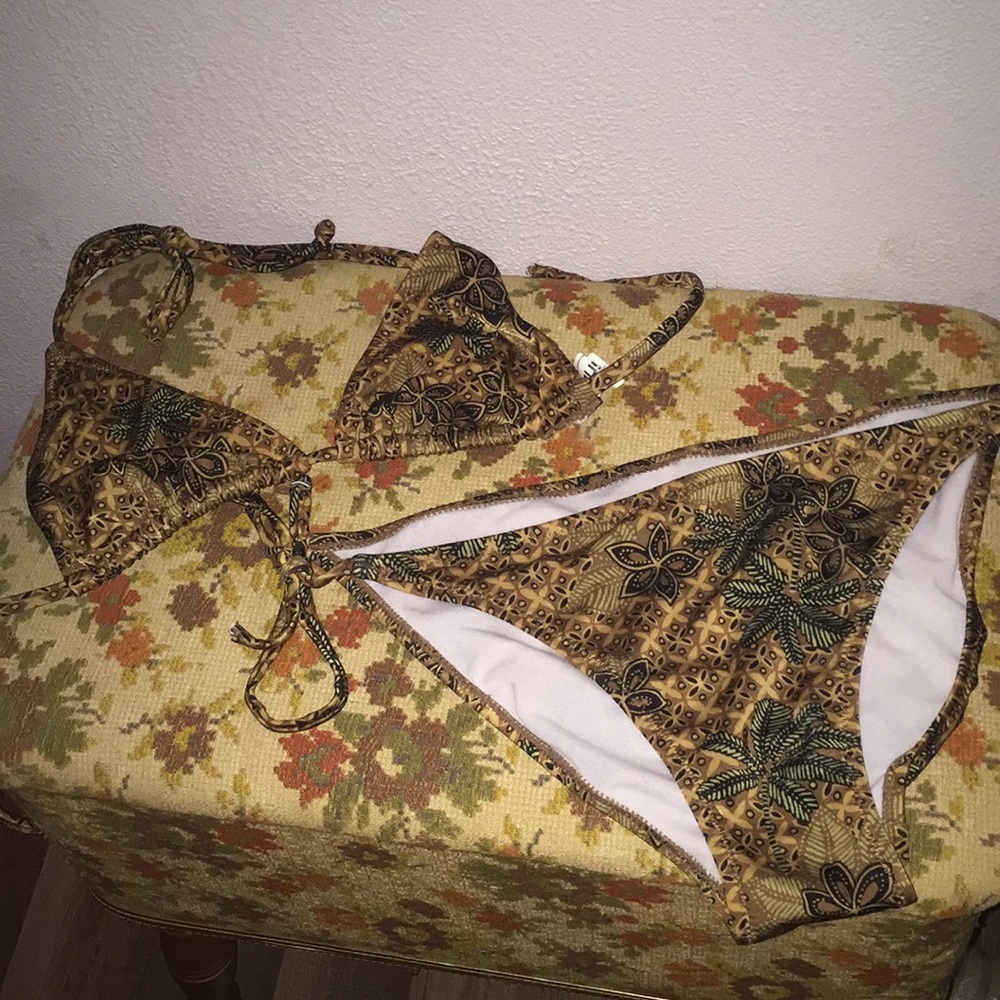 Bingo Surf swimsuit